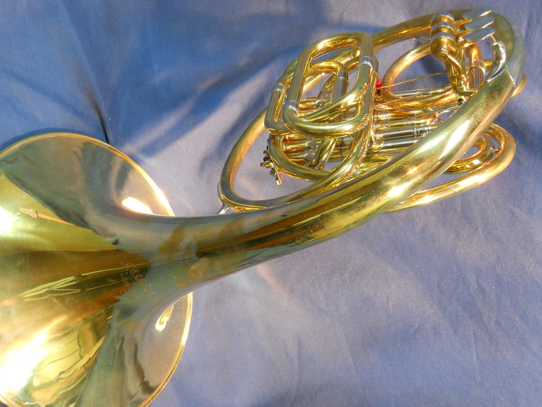 ساز هورن وینی (Viennese Horn)