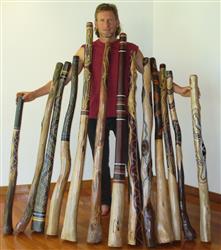 معرفی ساز دیجریدو (Didgeridoo) به همراه ویدئو