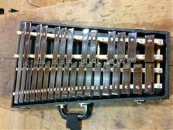 معرفی ساز بلز (Glockenspiel) به همراه چند قطعه زیبا